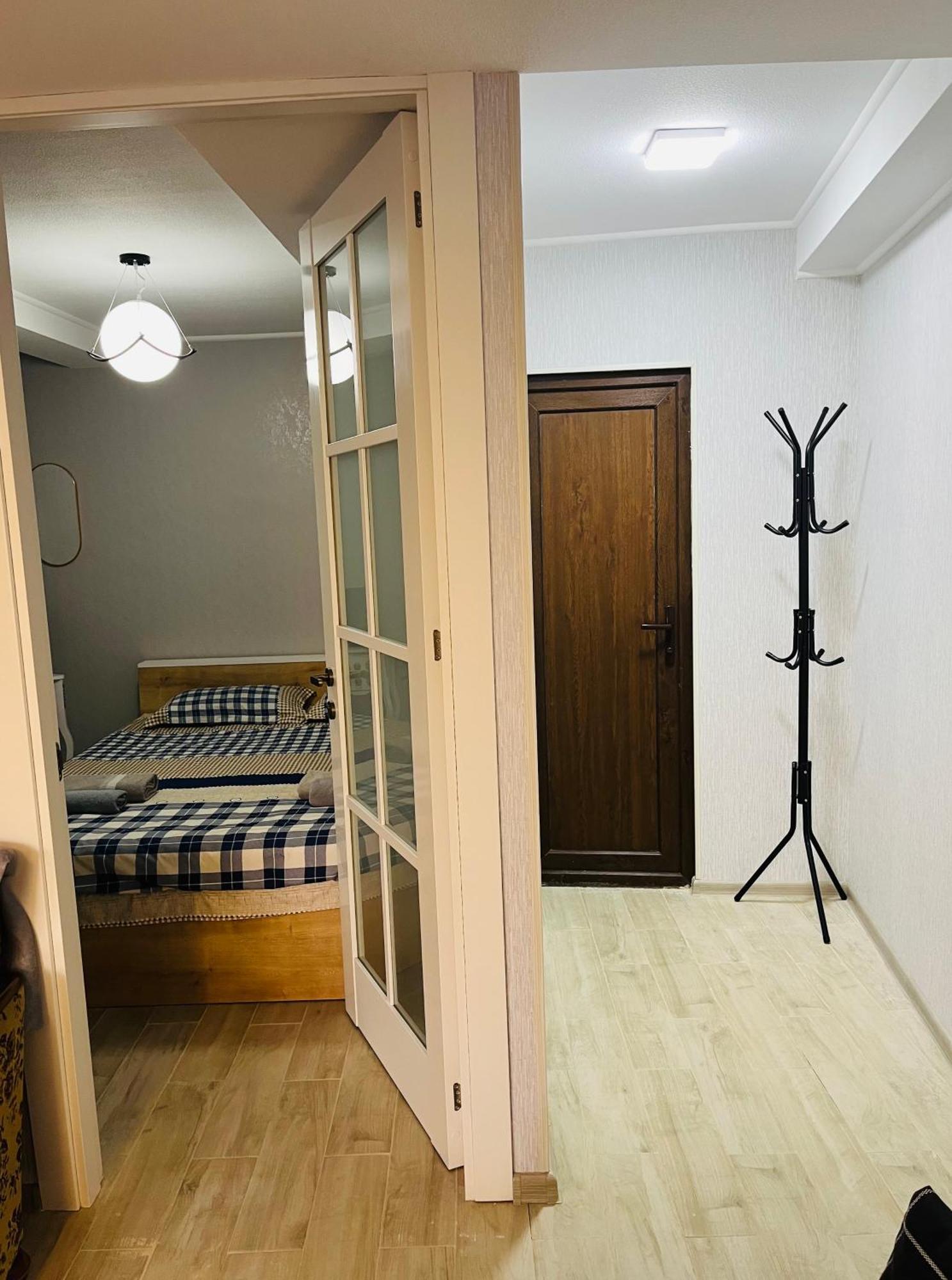 Guest House Poligloti Telavi Exteriér fotografie