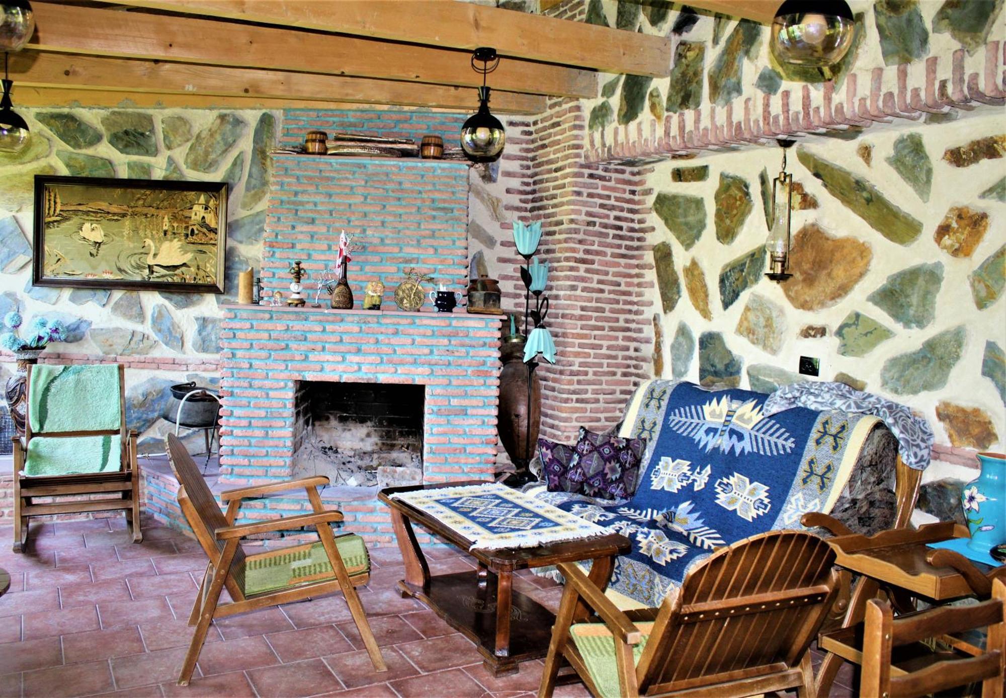 Guest House Poligloti Telavi Exteriér fotografie